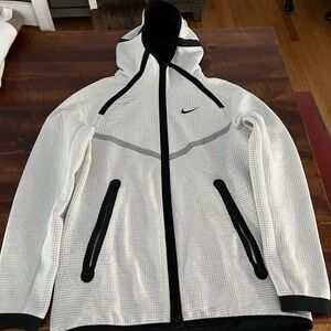 Nike Men's White Performance full-zip hoodie with Black Accents